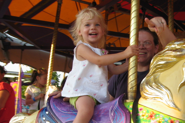 Carousel-1004